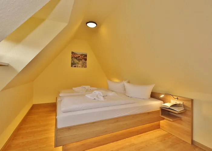 Maria Aurora Hotell 3*